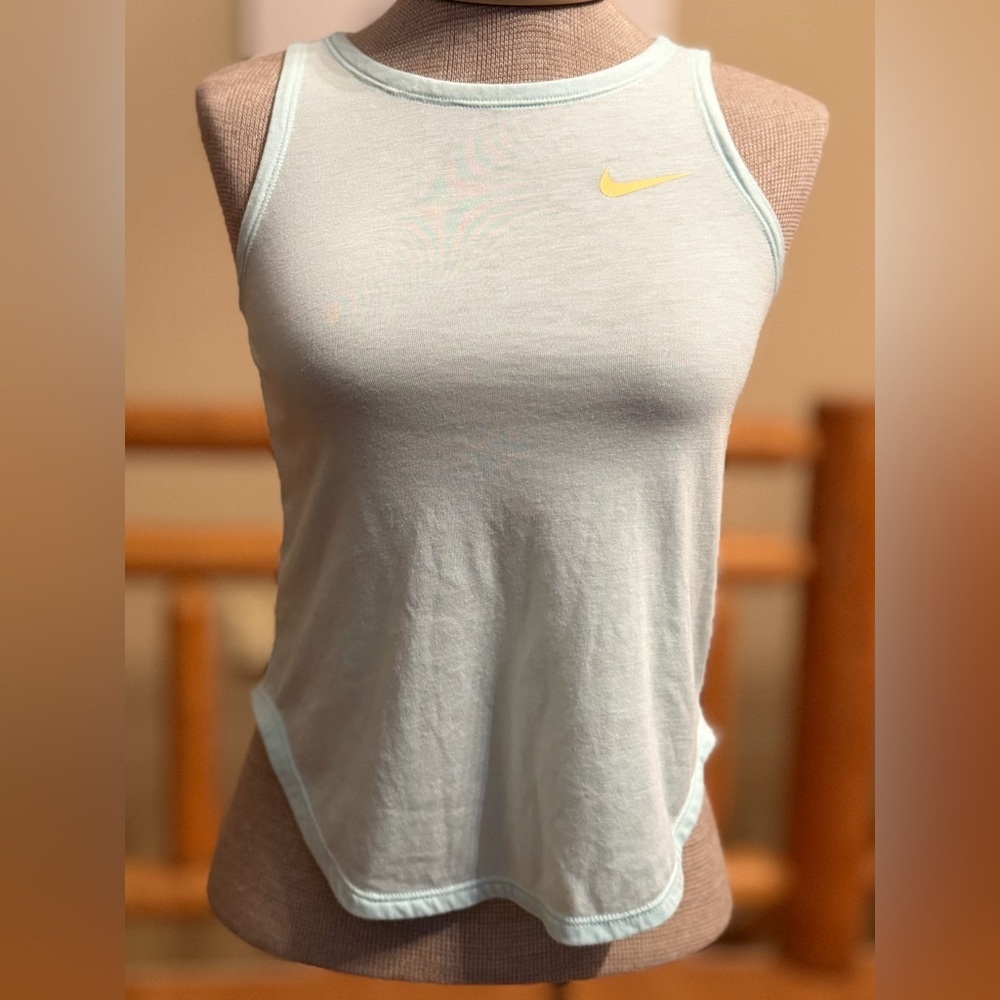 Nike Dri-FIT Sleeveless Athletic Tank - Medium